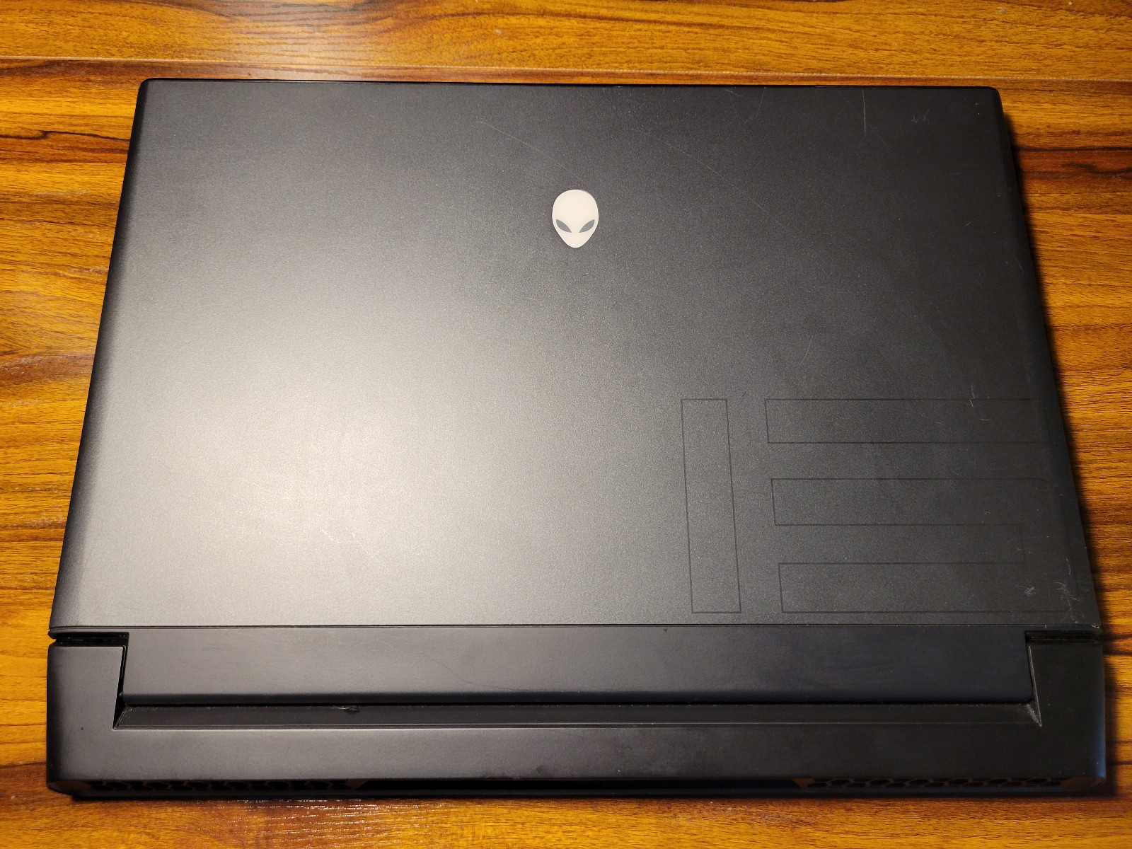 Alienware m15 R3 i7-10750h RTX 2060 16GB RAM 512GB Storage 144Hz Gaming Laptop