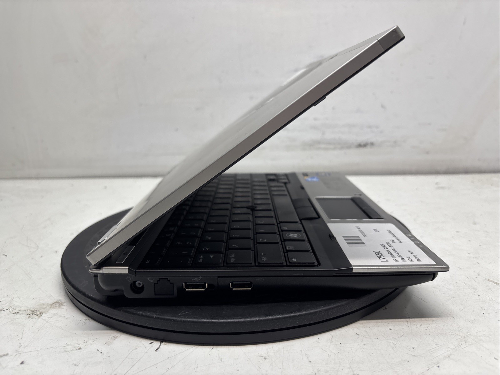 HP EliteBook 2540P Intel i5-M560 2.67GHz 2 GB NO HDD