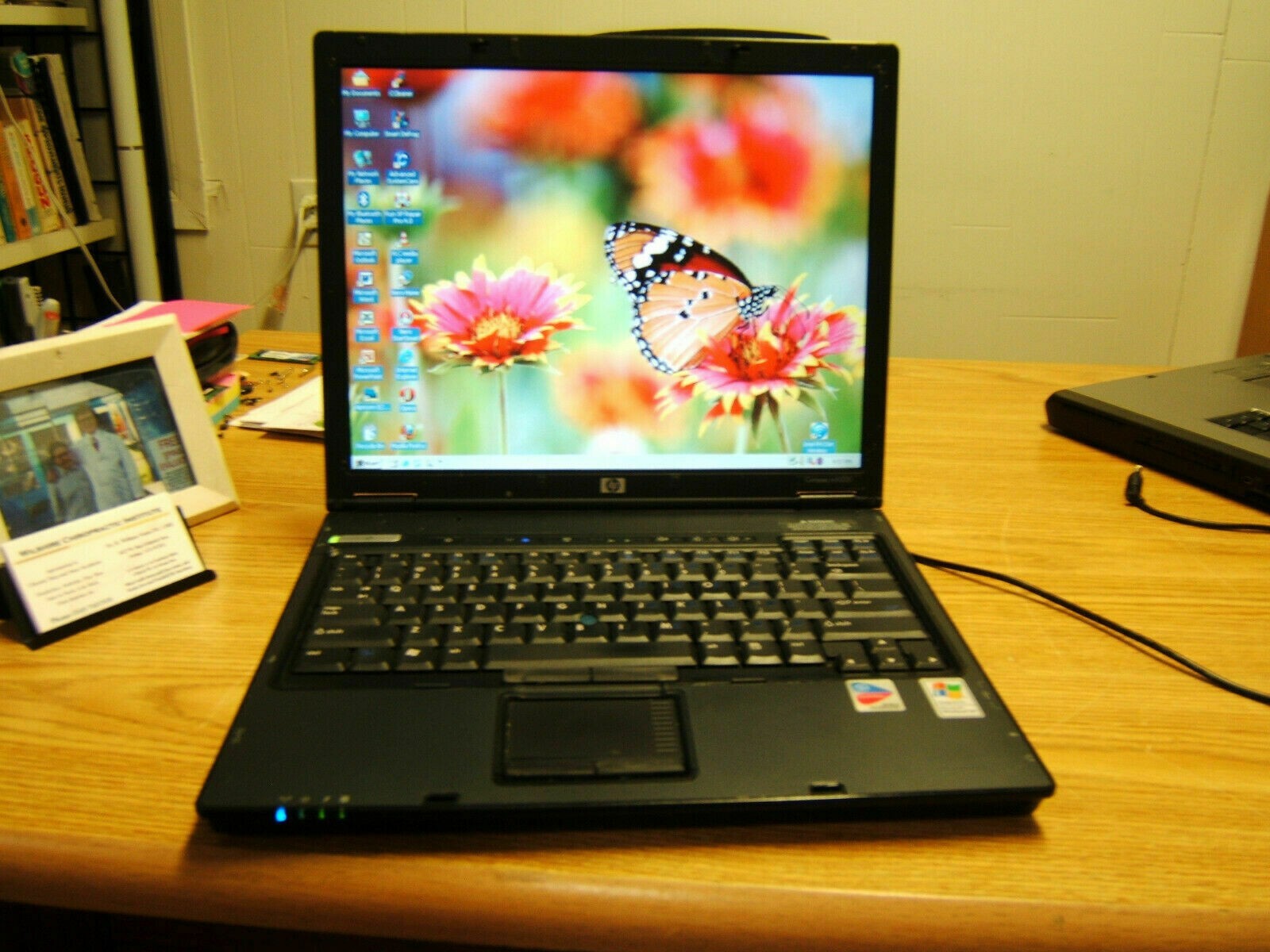 RS232 & Parallel Ports HP Compaq NC6120 Laptop Windows 2000 Office2000 2GB WkGr8