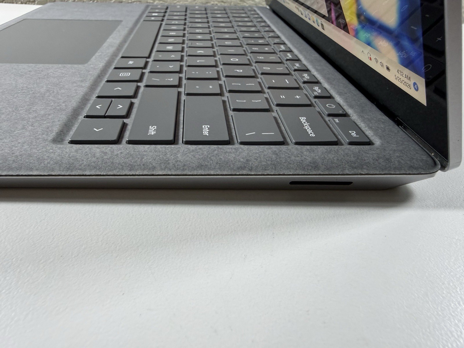 Microsoft Surface Laptop 5 13.5” 1950 Intel Core i7-1265U 16GB RAM 512GB NVME