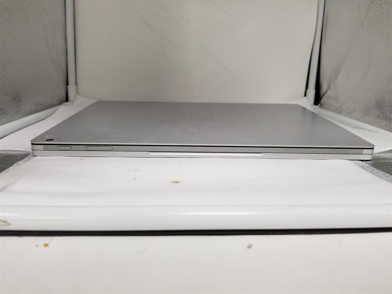 Microsoft Surface Book 2 Core i5 13.5″ 8GB/256GB Silver Reduced Price VW6258