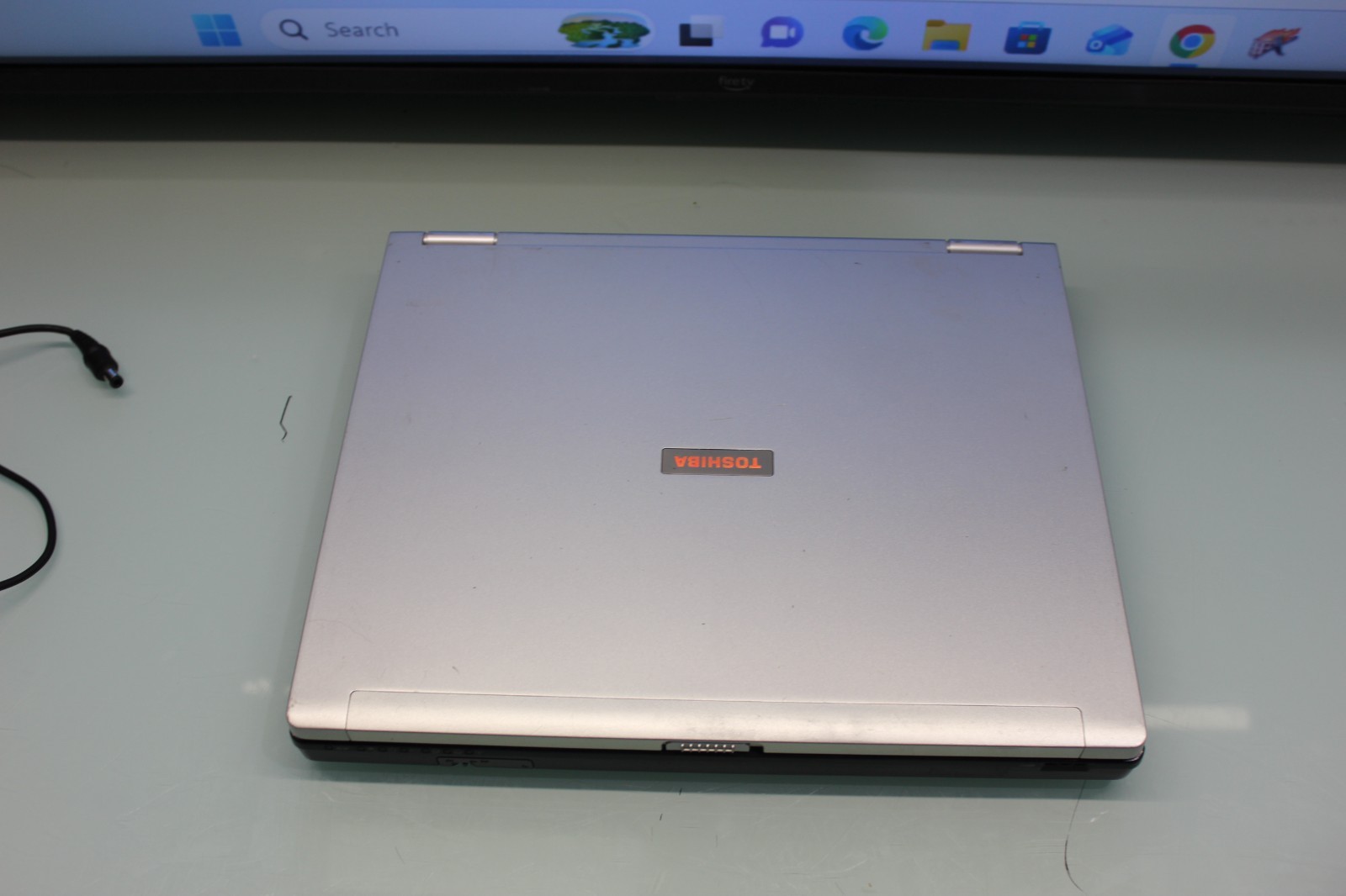 #57 Toshiba Tecra M3 CENTRINO @1.73GHZ 2GB RAM 40 GB HDD WINDOWS XP