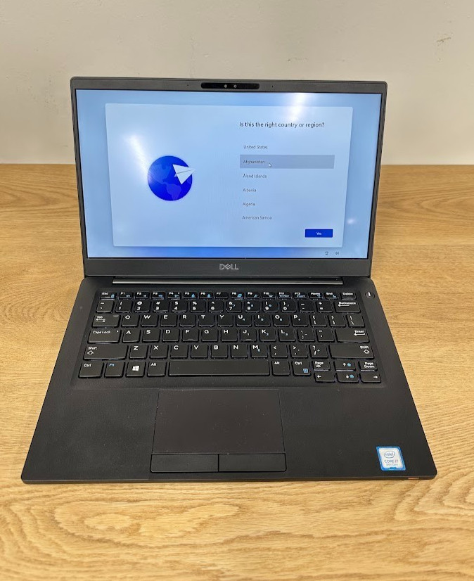 Dell Latitude 7390, Core i7 8650U, 16GB DDR4, UHD Graphics, 512GB SSD, 2018 100%