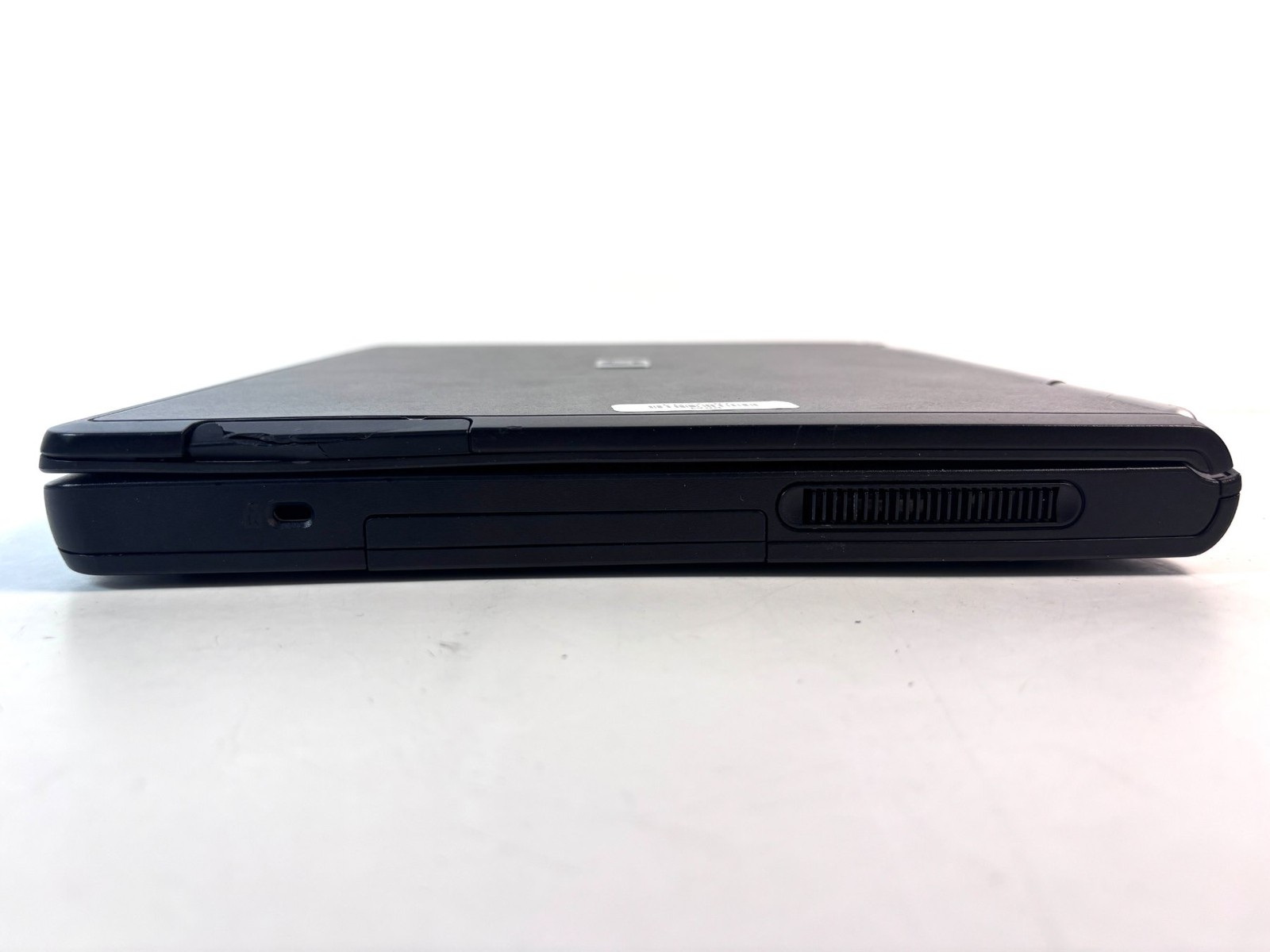 HP Compaq nc4010 – 12″ HD, 1.5GHz Pentium, NO RAM, 40GB HDD