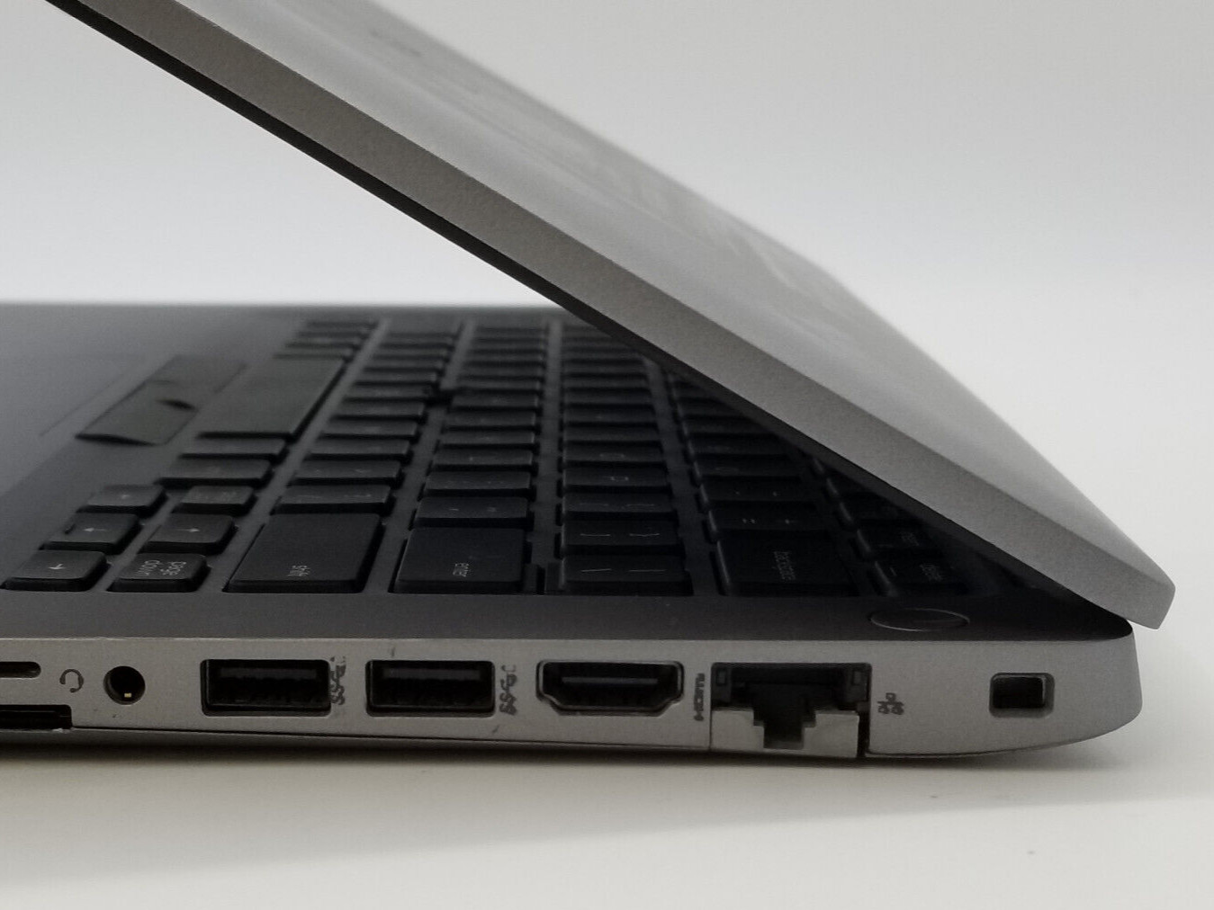 Dell Latitude 5410 laptop Intel Core i7-10th 16GB RAM + 256GB NVMe Webcam, Win11