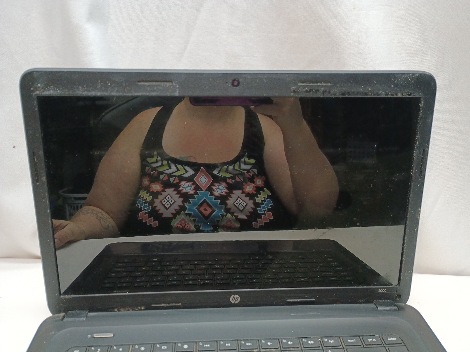 HP 2000 Notebook PC Laptop, As Is For Parts or Repair Broken Screen