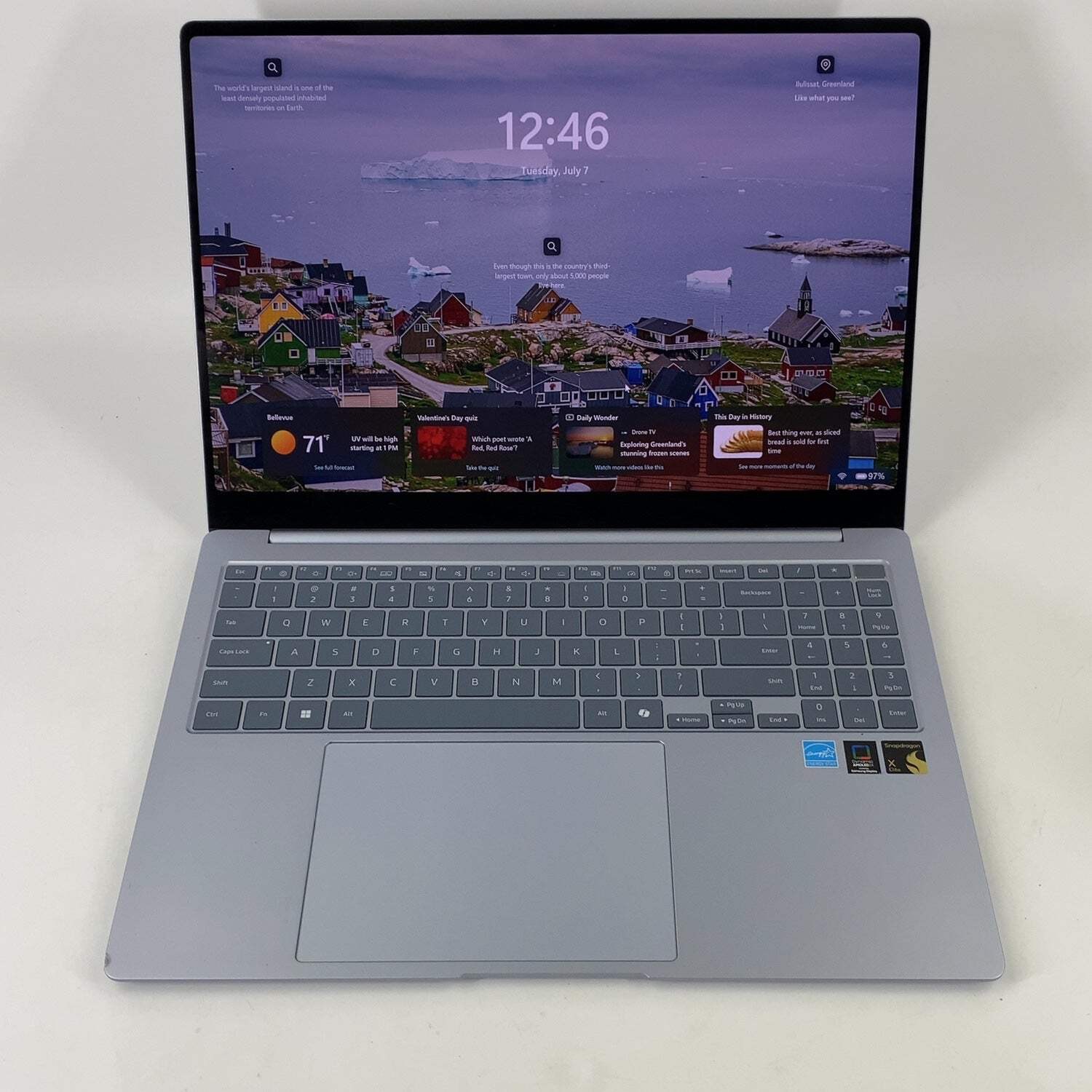 Samsung Galaxy Book4 Edge NP96XMA 16″ Snapdragon X Plus 16GB RAM 512GB SSD