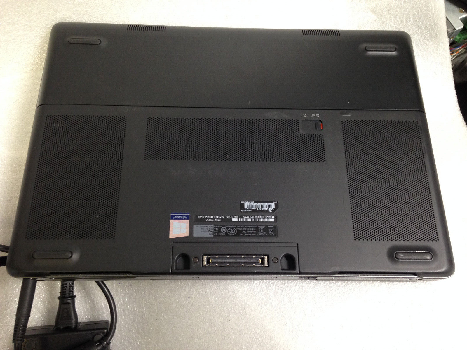 Dell 7520 i7-7920HQ 3.1GHz 16GB 512GB Window10 Pro w/ AC Adapter Touch screen.