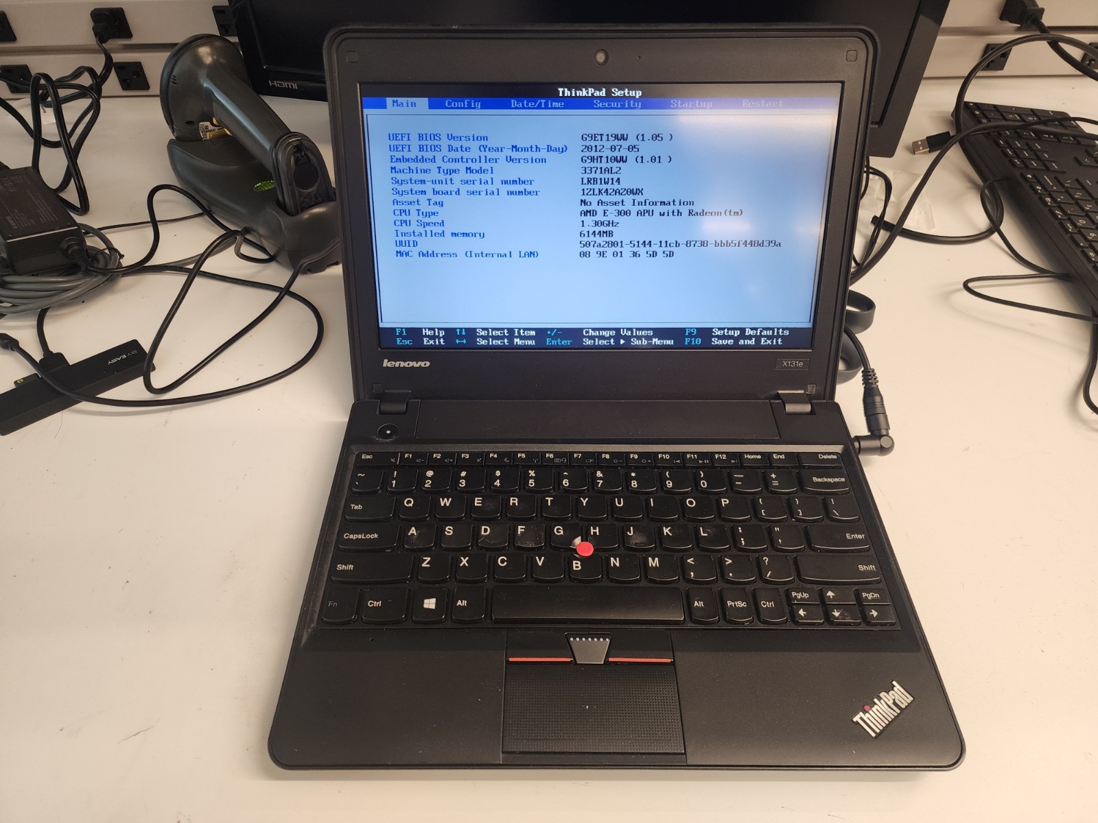 Lenovo ThinkPad X Series X131e 11.6″ LED Notebook Amd E-300 6GB RAM