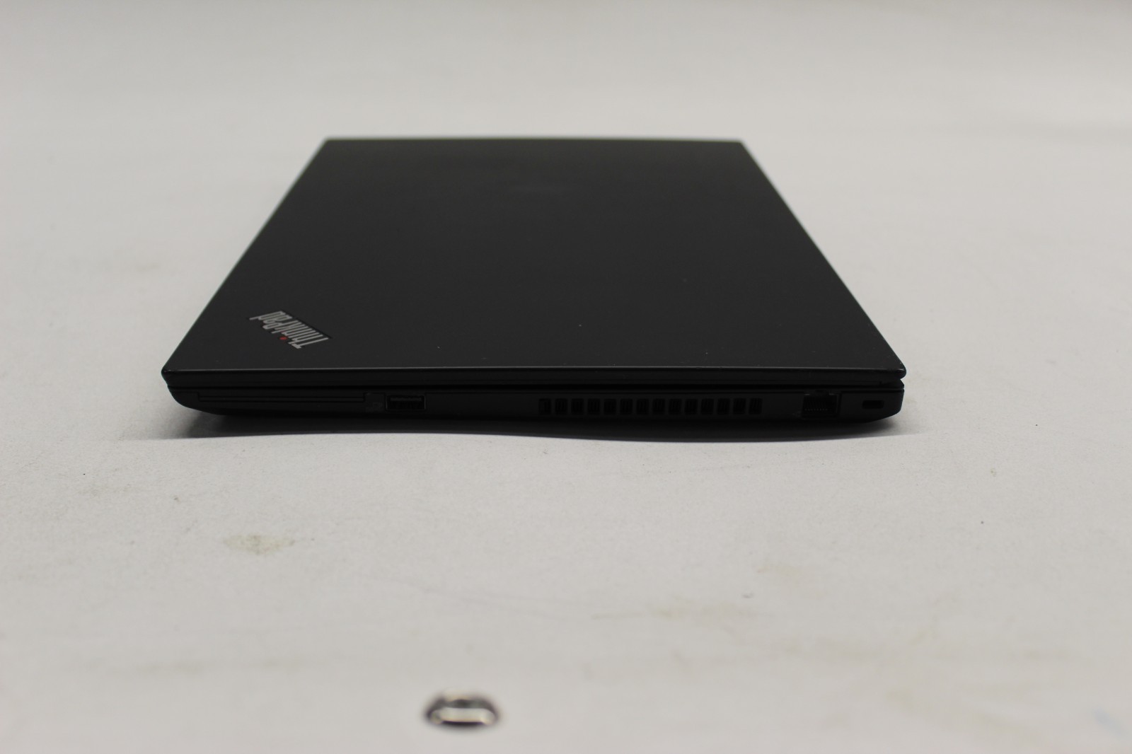 Lenovo T590 I5-8265U 256GB NvME SSD 8GB DDR4 Win11Pro