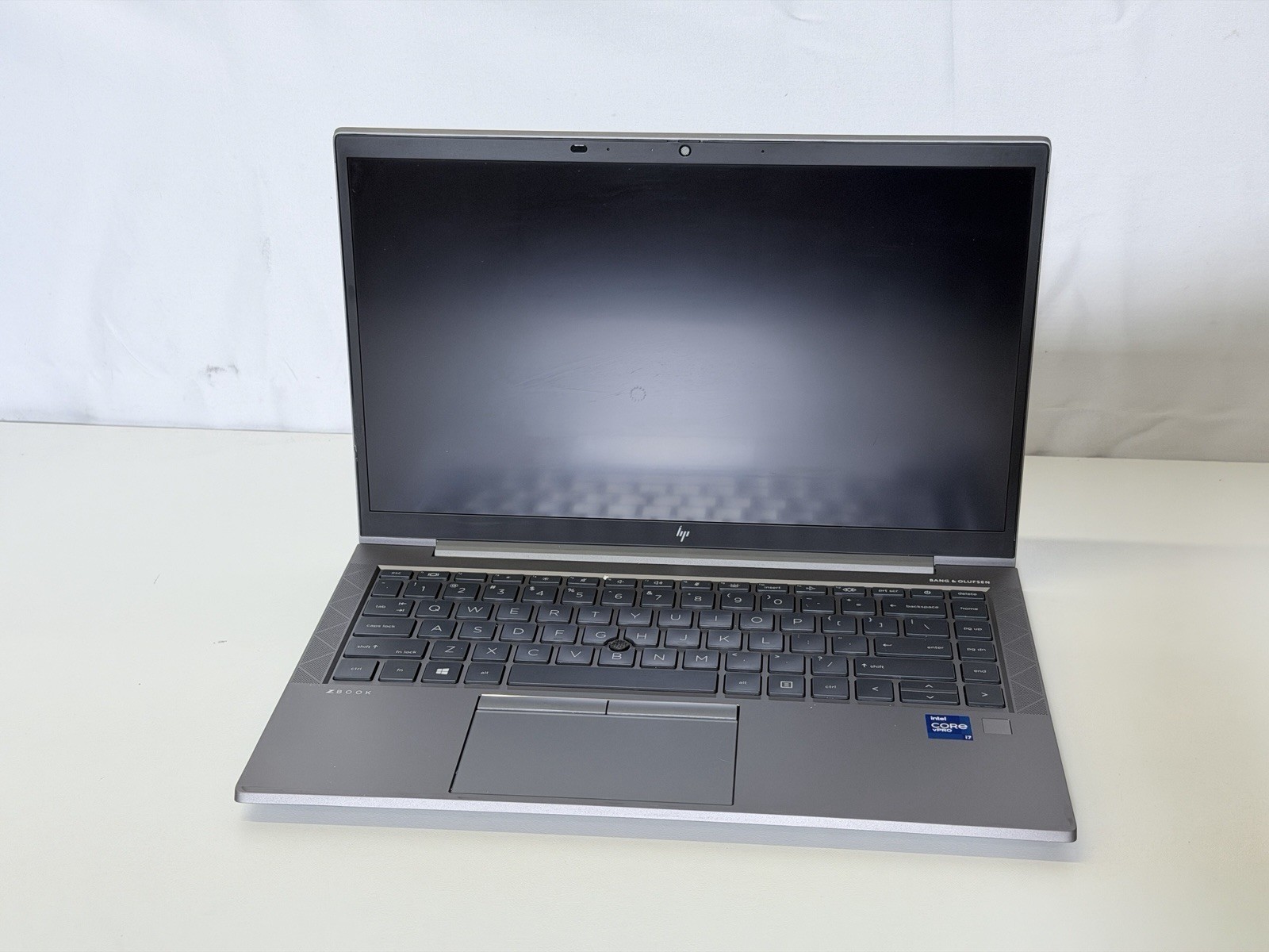 HP ZBook Firefly 14 G8 i7-1185G7, 16GB, 256GB, Win11Pro + Charger