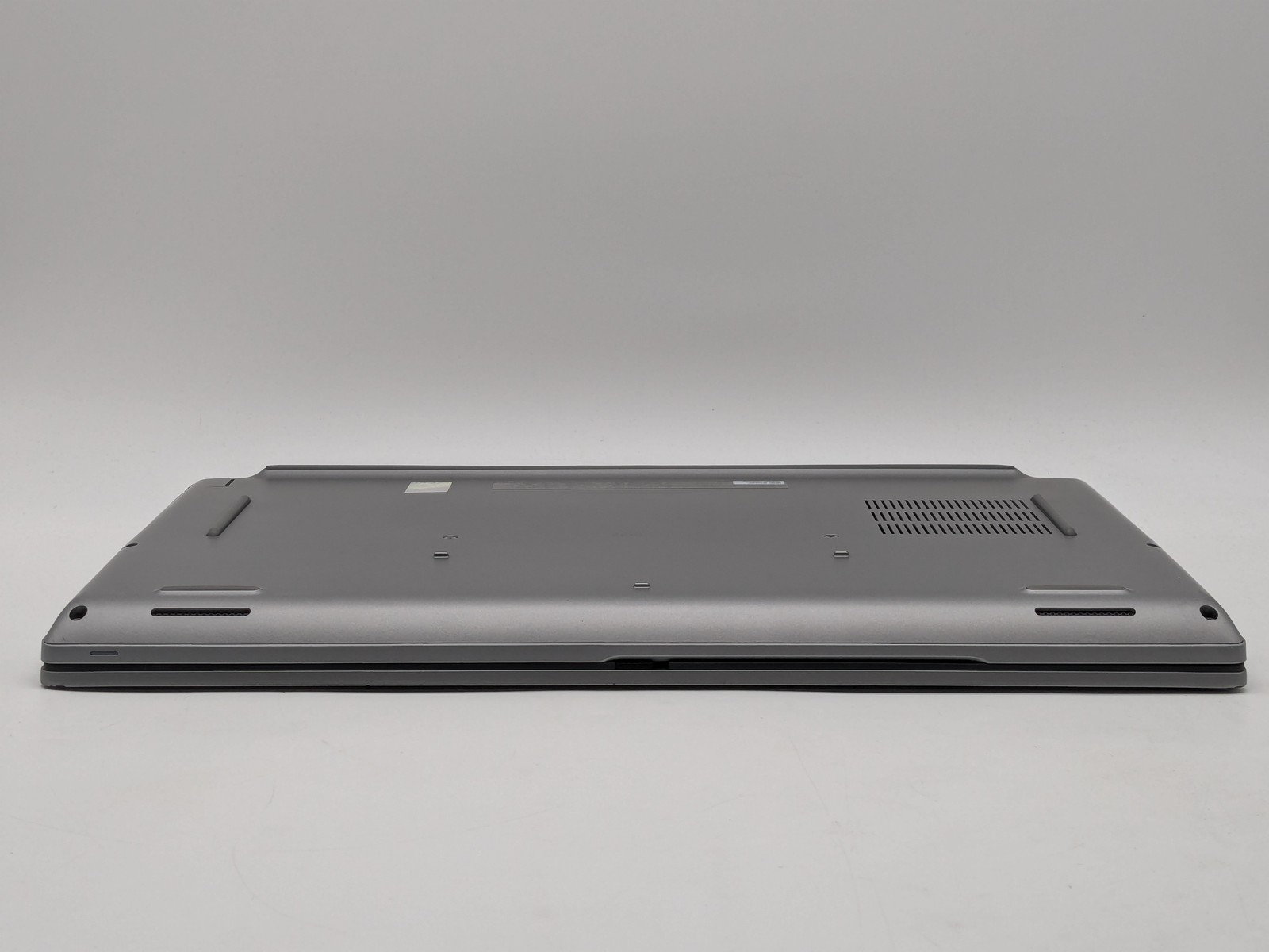 Dell Latitude 5531 15″ FHD I7-12800H 1TB SSD 16GB W11P GeForce MX550 Webcam