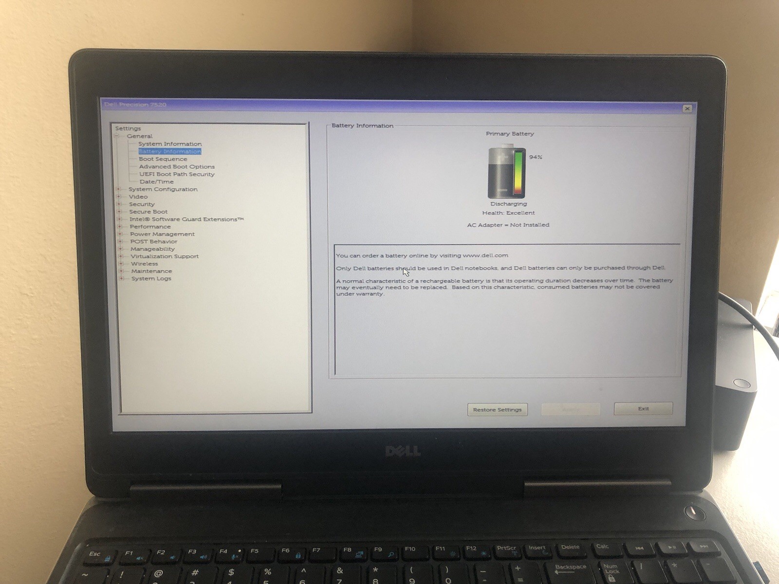 Dell Precision 7520 Workstation 15.6″ Core i7-7820HQ 2.90GHz 32GB Ram 1TB HDD