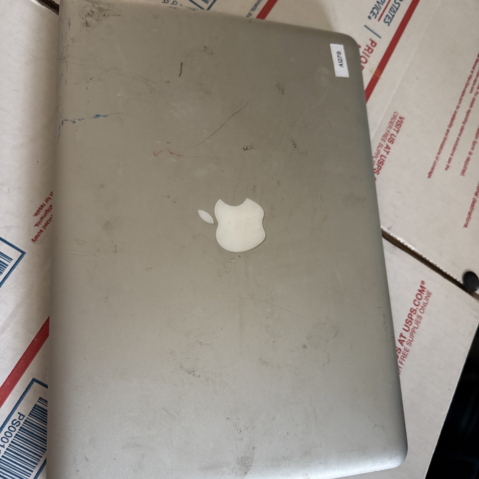 Lot of (4) Apple MacBook Pro (1) A1278 & (3) A1286 Poor condition — 4- PARTS