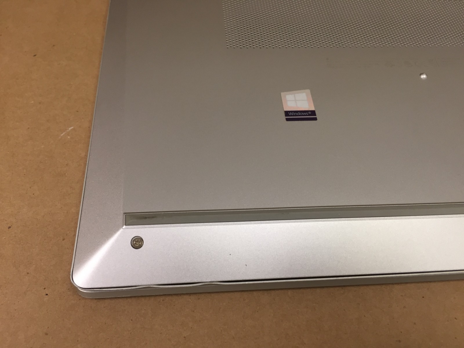 HP PROBOOK 650 G8 15.6″ FHD Laptop Intel i7-1165G7 256GB SSD 1x16GB DDR4 w/AC