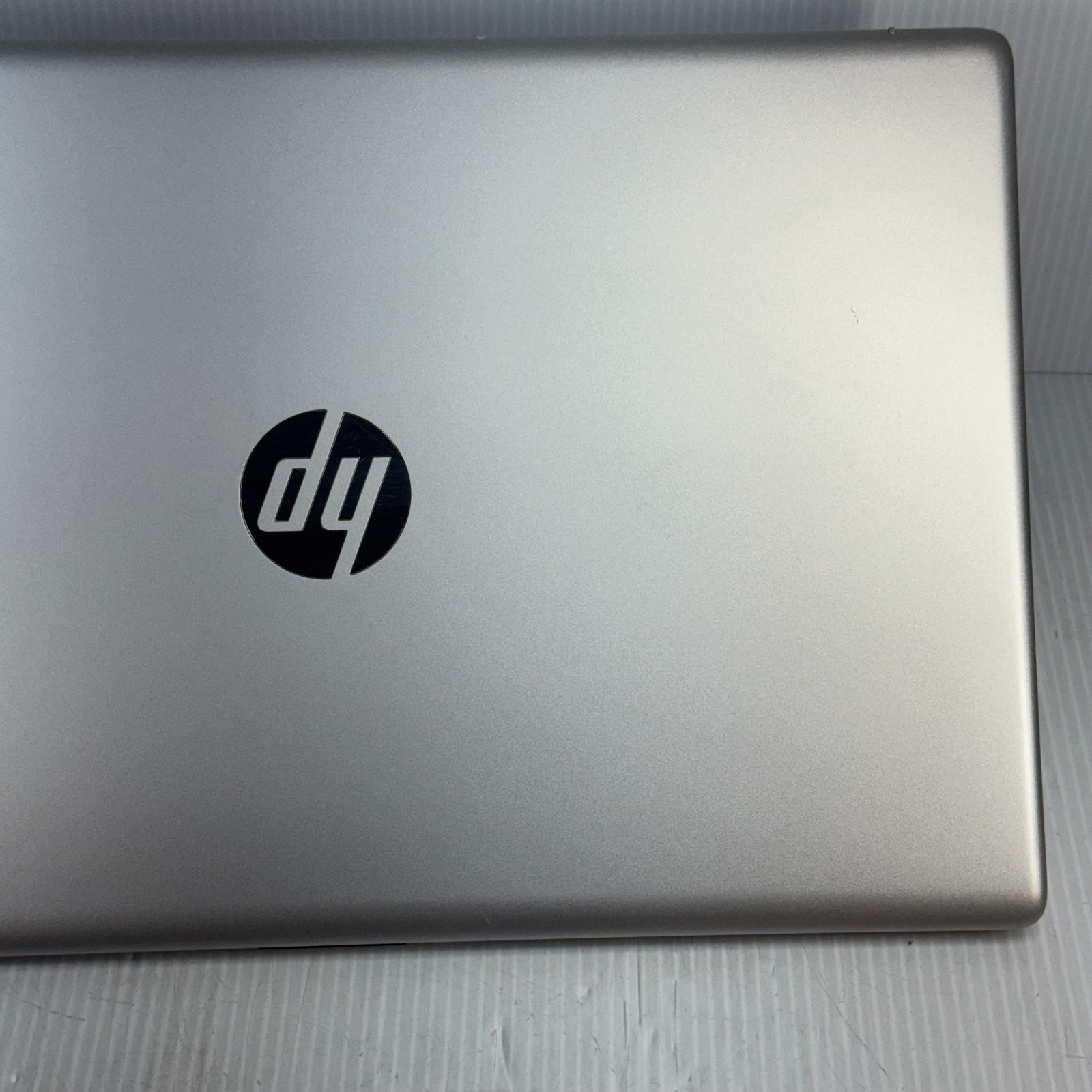 HP 17-cn3165cl i7-1355U 17.3″ Touch Windows 11 Laptop 256GB SSD 16GB *SEE PICS