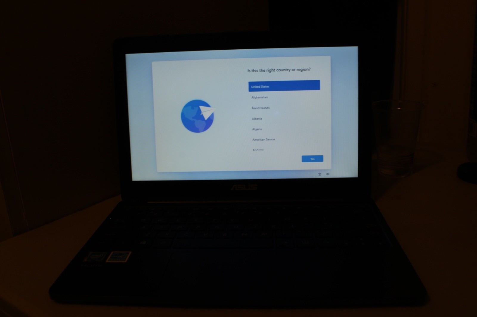 ASUS L203M 11.6 Intel Celeron-N4000@1.1GHz 4GB RAM Intel UHD Graphics 64 GB