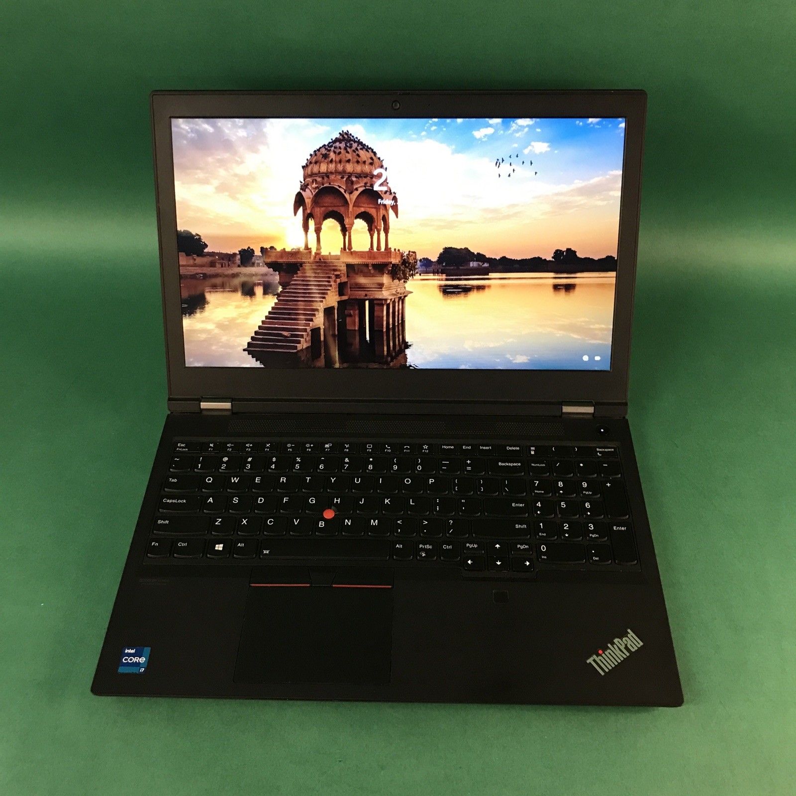 Lenovo P15 Gen 2 Thinkpad Laptop w/ intel i7-11800H @ 2.3GHz 32GB RAM 1TB Win11