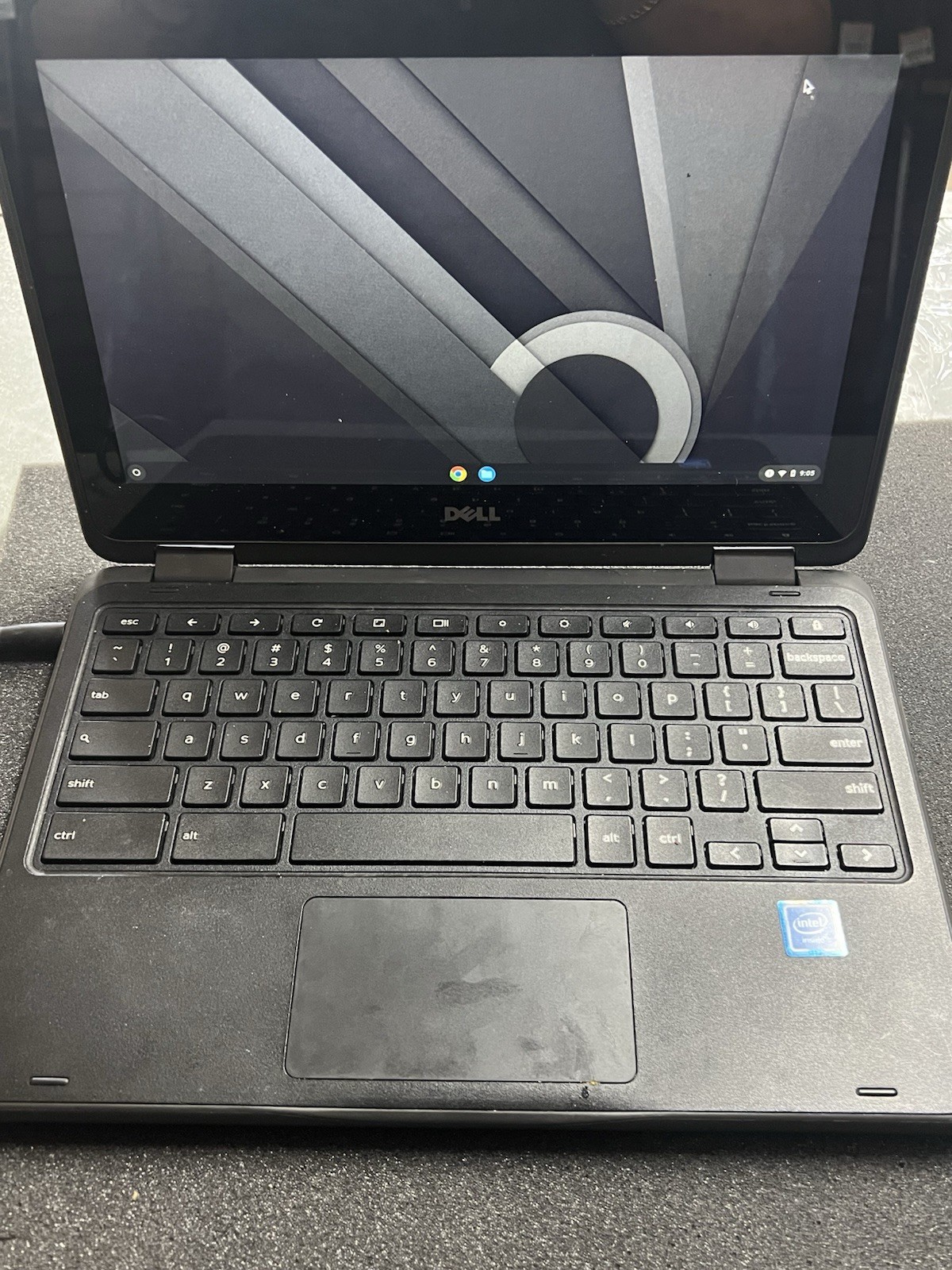 dell chromebook W Charger 4GB
