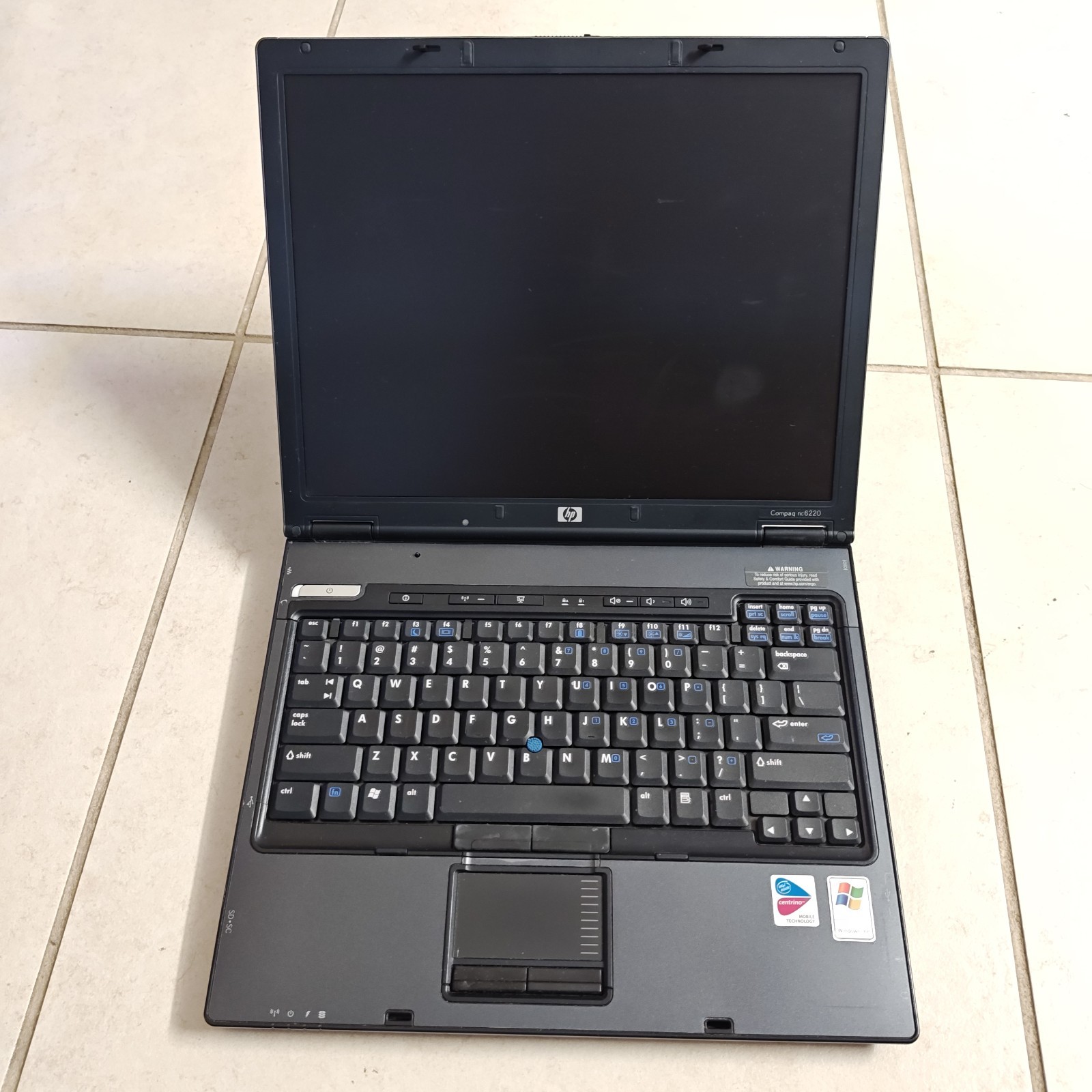 HP Compaq nc6220 14.1″ Windows XP Laptop – NO HDD/512MB RAM – NO POWER #3859