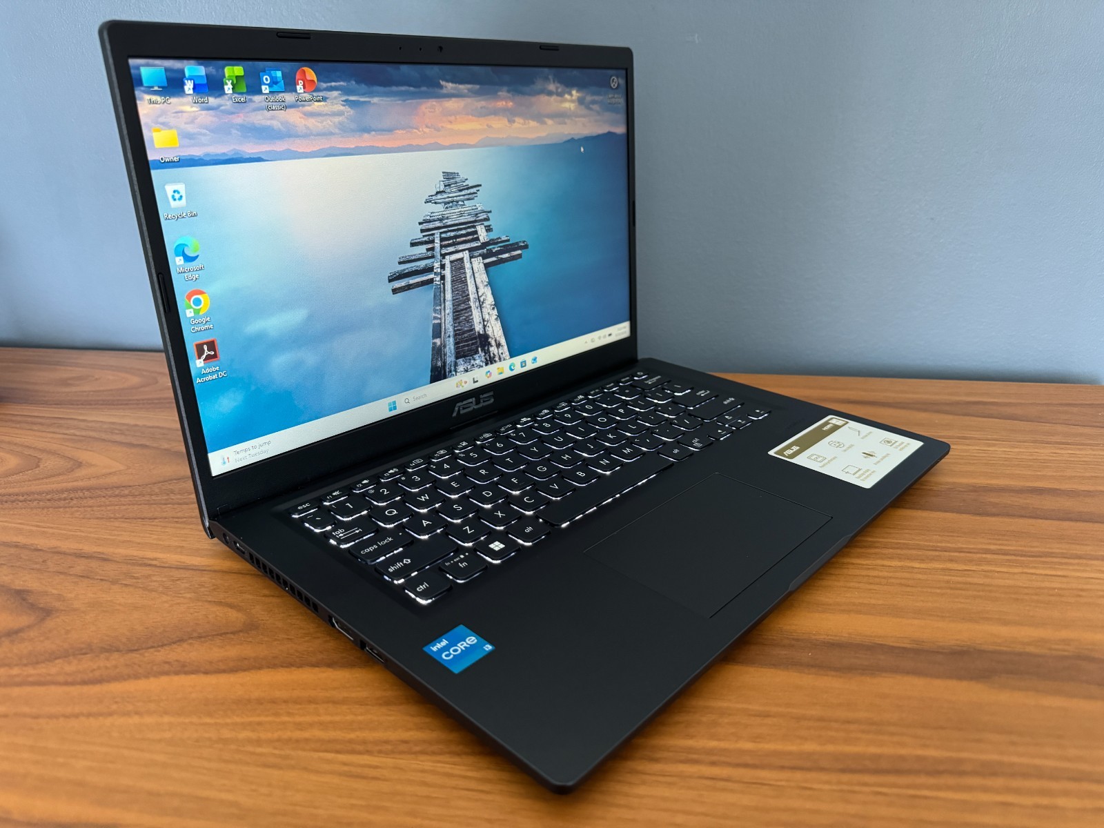 Asus Vivobook 14″ HD Laptop Intel Core i3-1115G4 8GB 256GB SSD W11H