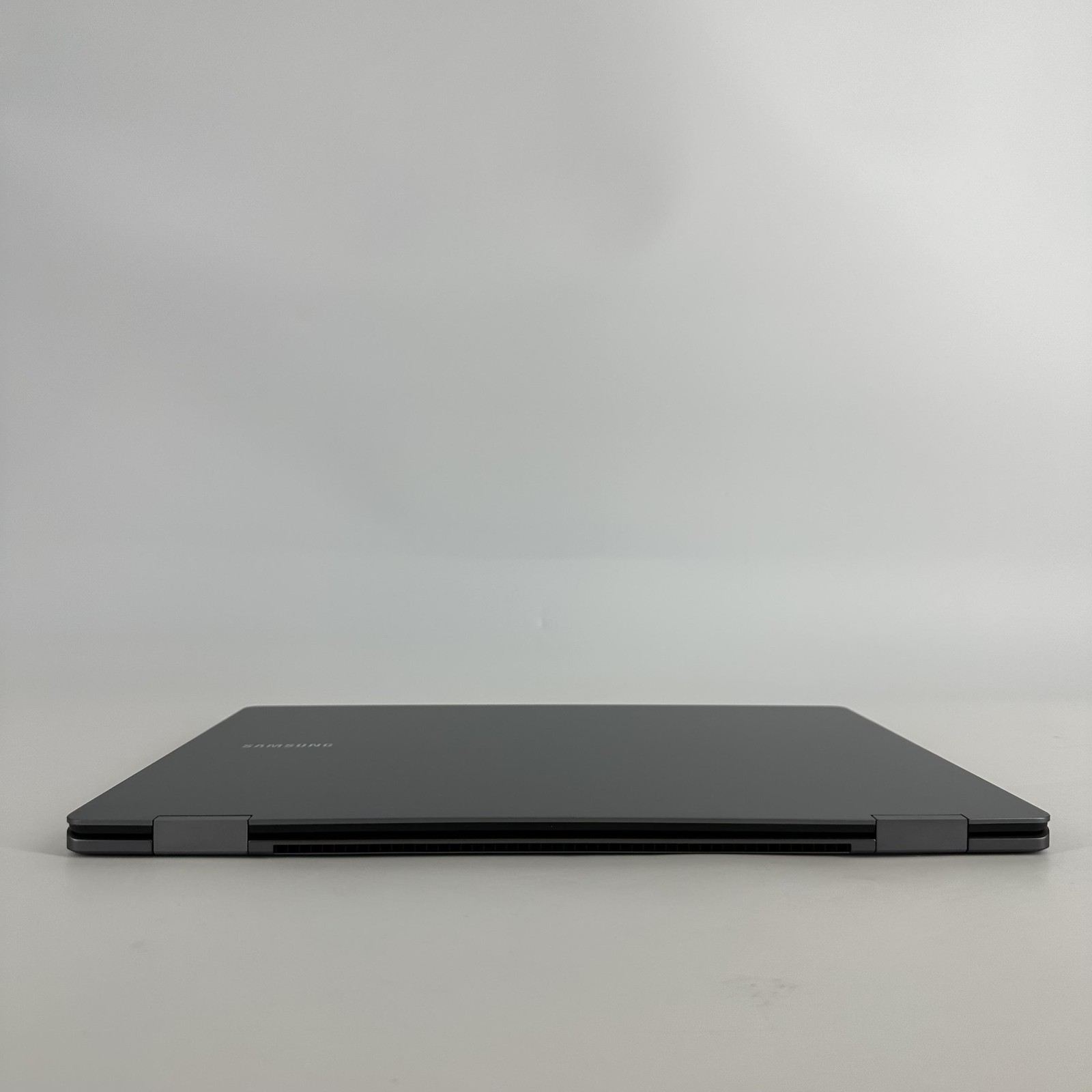 Samsung Galaxy Book5 Pro 16 Gray QHD+ TOUCH 2.2 GHz Ultra 7 258V 32GB 1TB SSD