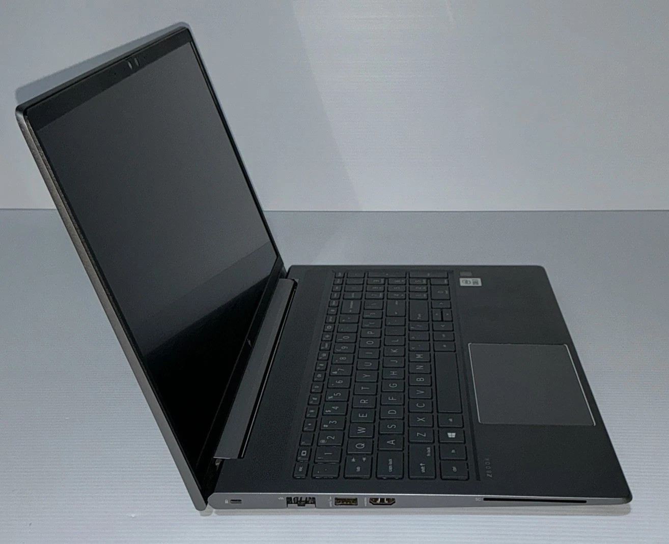 HP ZBook Power G7 i5-10300H CPU@2.5GHz 16GB RAM 256GB NVMe No OS See Description