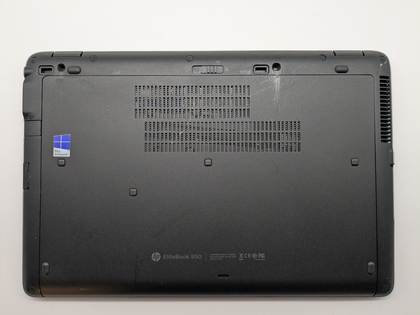 HP EliteBook 850 G1 15″ HD I5-4210U 256GB SSD 8GB W10P Webcam Backlit