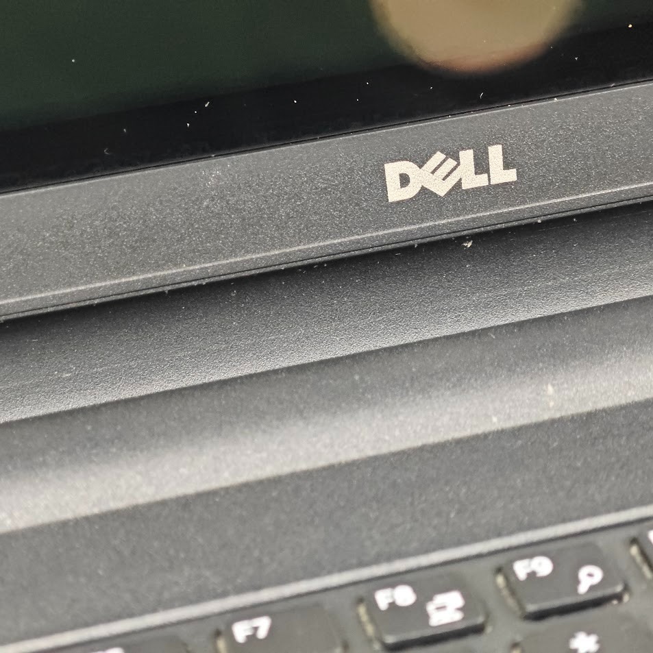 Dell Inspiron 15 3541 Laptop – AMD A6-6310, Radeon R4, 8GB RAM