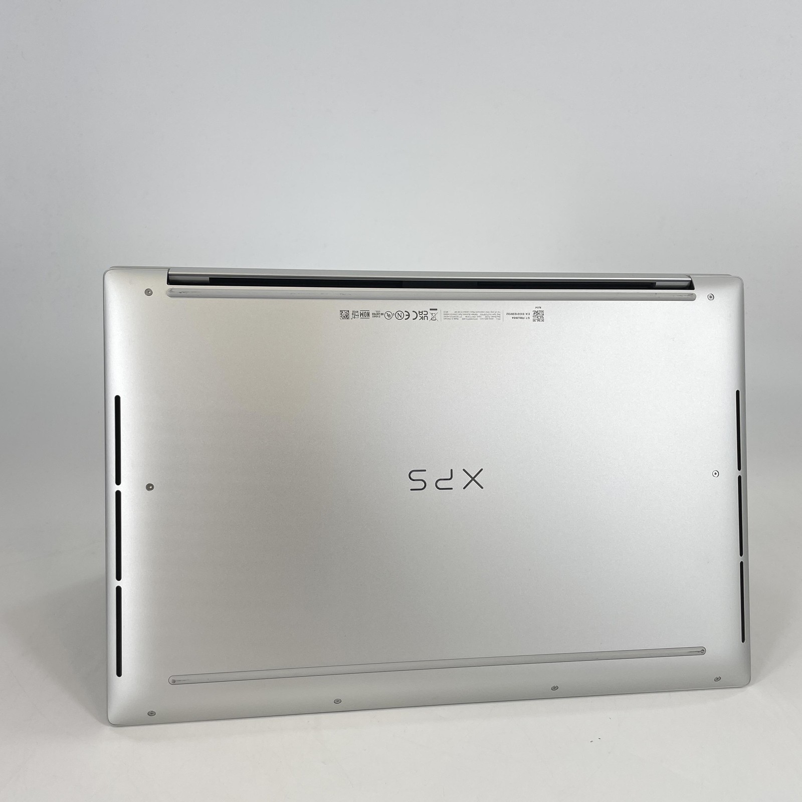 Dell XPS 16 9640 120Hz FHD+ 2.5 GHz Ultra 9 185H 32GB 1TB SSD RTX 4060 Excellent