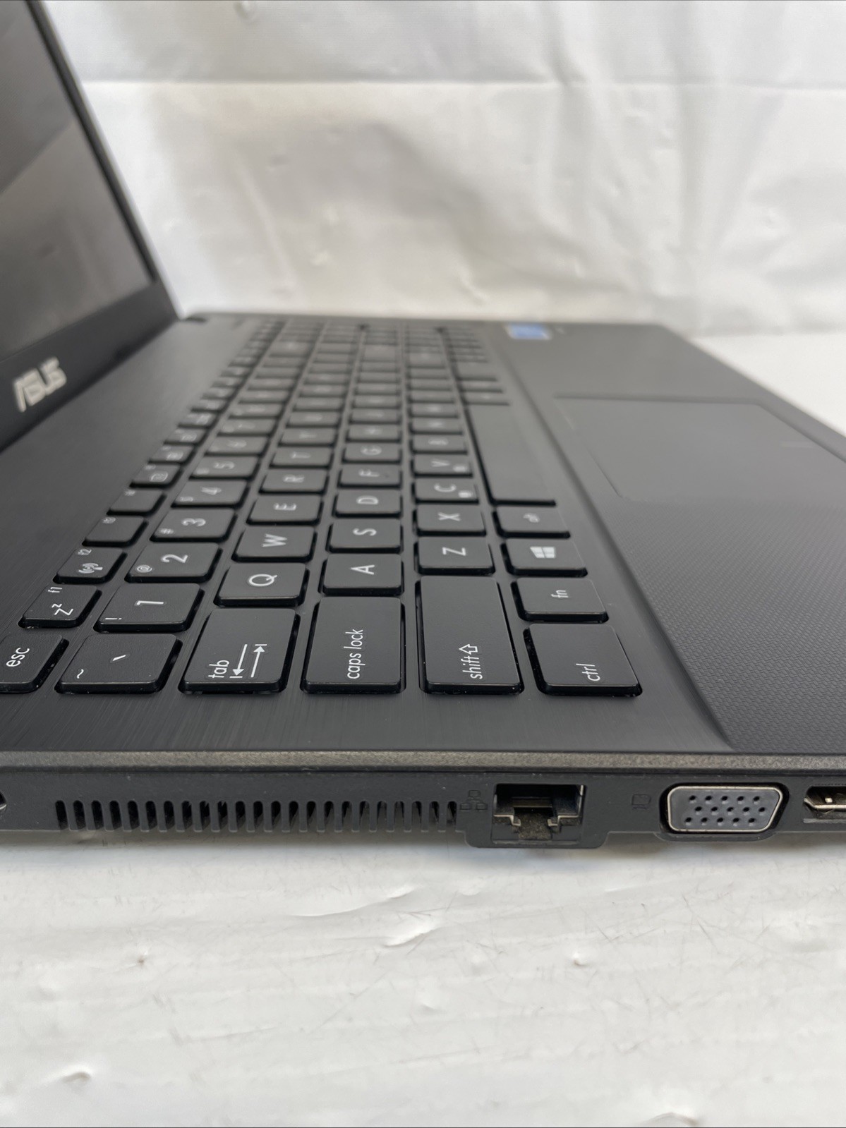 ASUS X551M 15.6″ Intel Celeron N2840 2.16GHz 4GB RAM 120GB HDD Windows 10