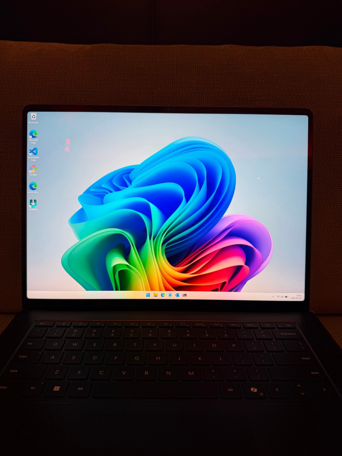 Surface Laptop, 15-inch Snapdragon® X Elite (12 Core), Black, 32GB RAM, 1TB SSD