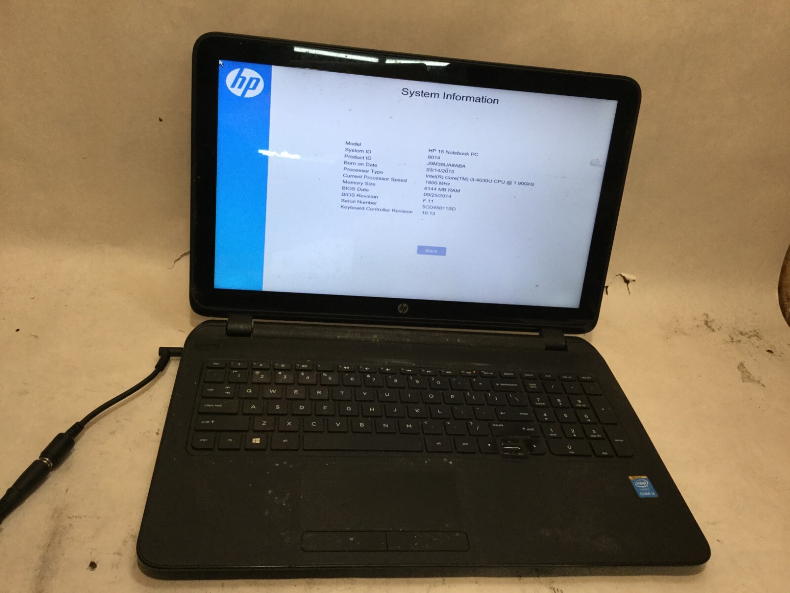 HP 15-f019dx / Intel Core i3-4030U @ 1.90GHz / (BAD BATTERY/NO STORAGE) -MR