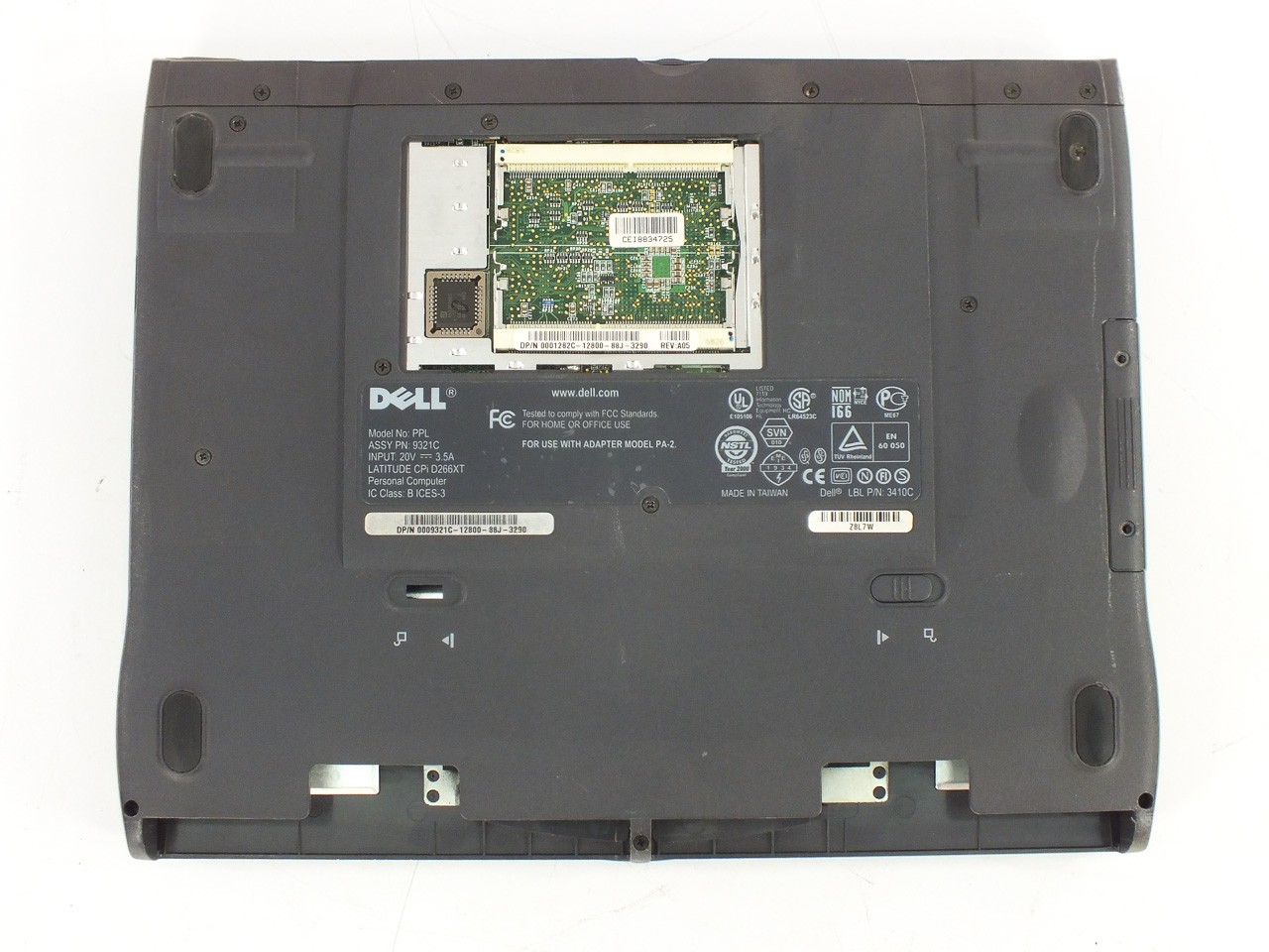 Dell 9321C PII 266MHz Laptop – Latitude CPi D266XT – Missing Parts + Damage