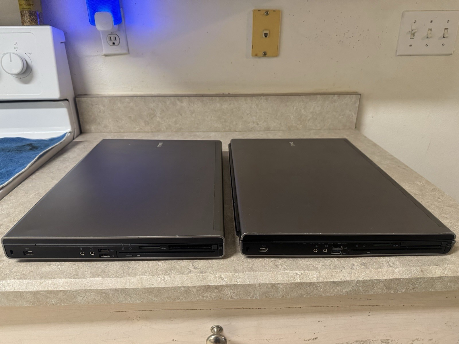 (Lot of 2) DELL PRECISION M6400 PARTS INTEL C2D/i7-640M – 8GB-16GB RAM *NO HDD*