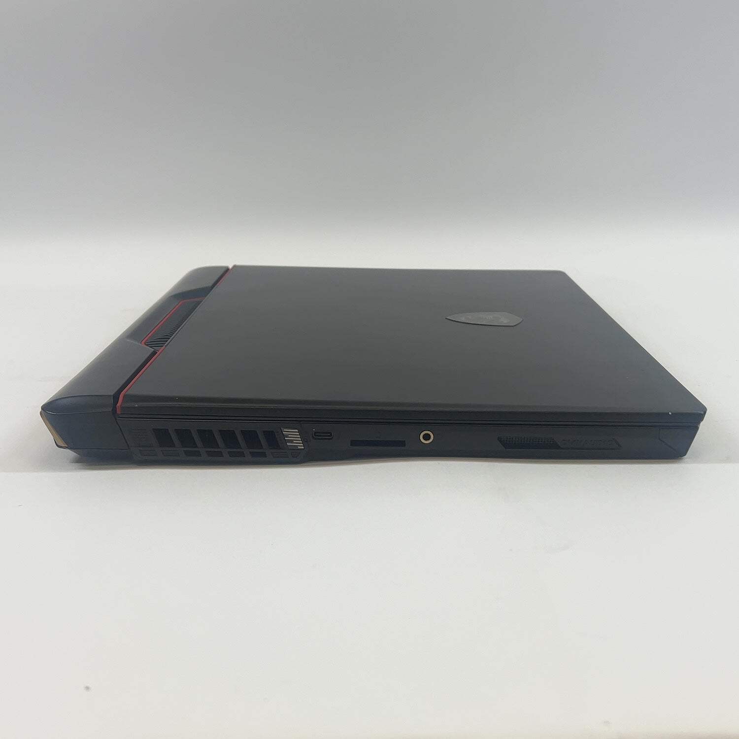 MSI Raider GE78 HX 13VH 17.2″ i9-13980HX 64GB RAM 2TB SSD GeForce RTX 4080