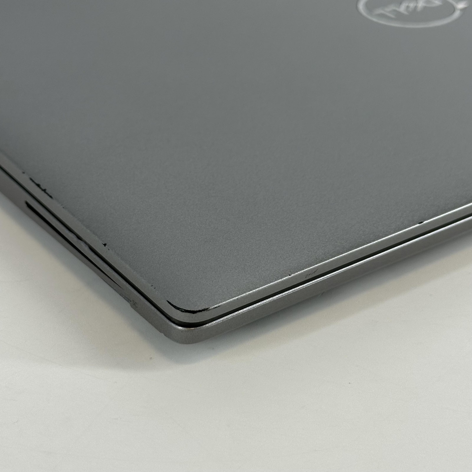 Dell Latitude 5440 14 2023 Gray FHD 1.7 GHz i7-1355U 32GB 512GB SSD Very Good