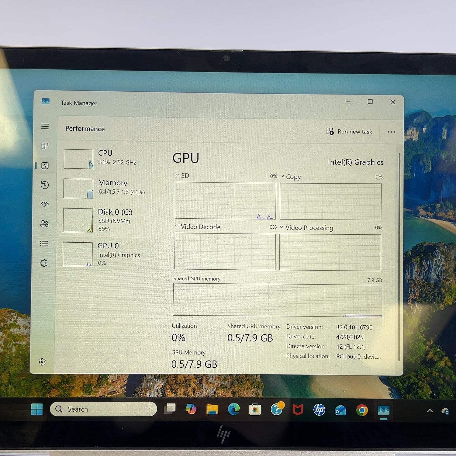 HP Envy x360 14-ES1023DX 14″ i7-150u 1.8GHz 16GB RAM 512GB SSD