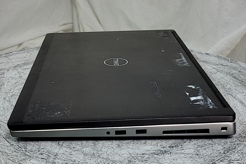 DELL PRECISION 7730 P34E Laptop INTEL XEON E-2176M 16GB SEE NOTES