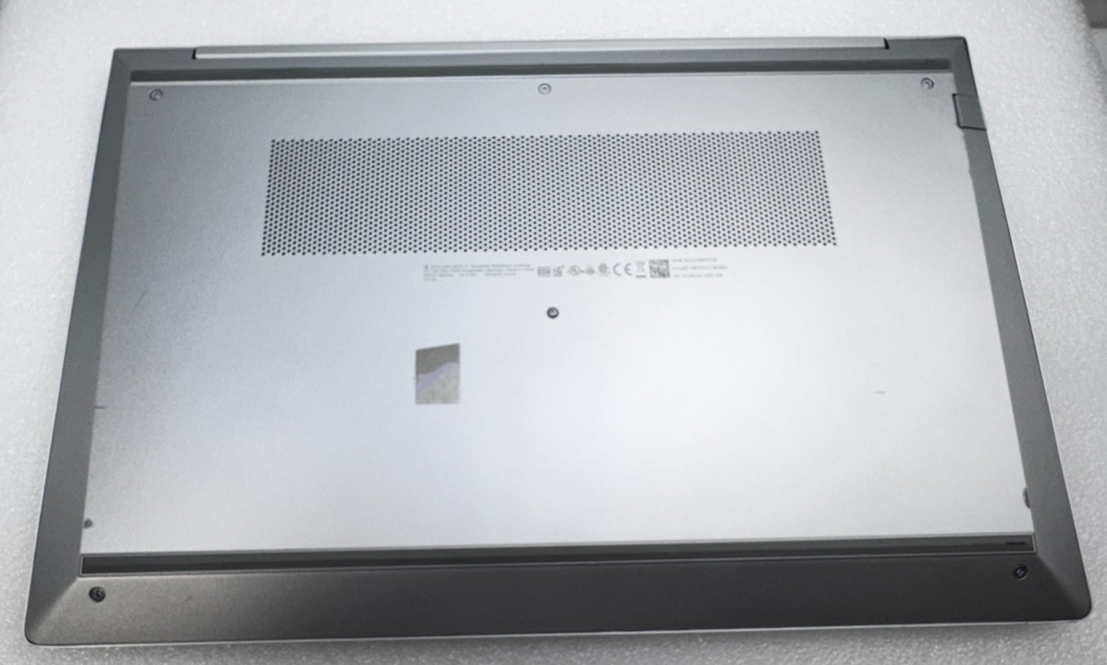 HP ProBook 450 G8 15.6″ Laptop i5-1135G7 2.4GHz 8GB NO HDD for Parts