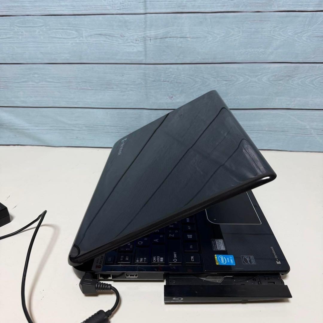 TOSHIBA Dynabook Laptop Windows 11 Pro 64 bit Core i5 SSD 128GB Black Used Japan