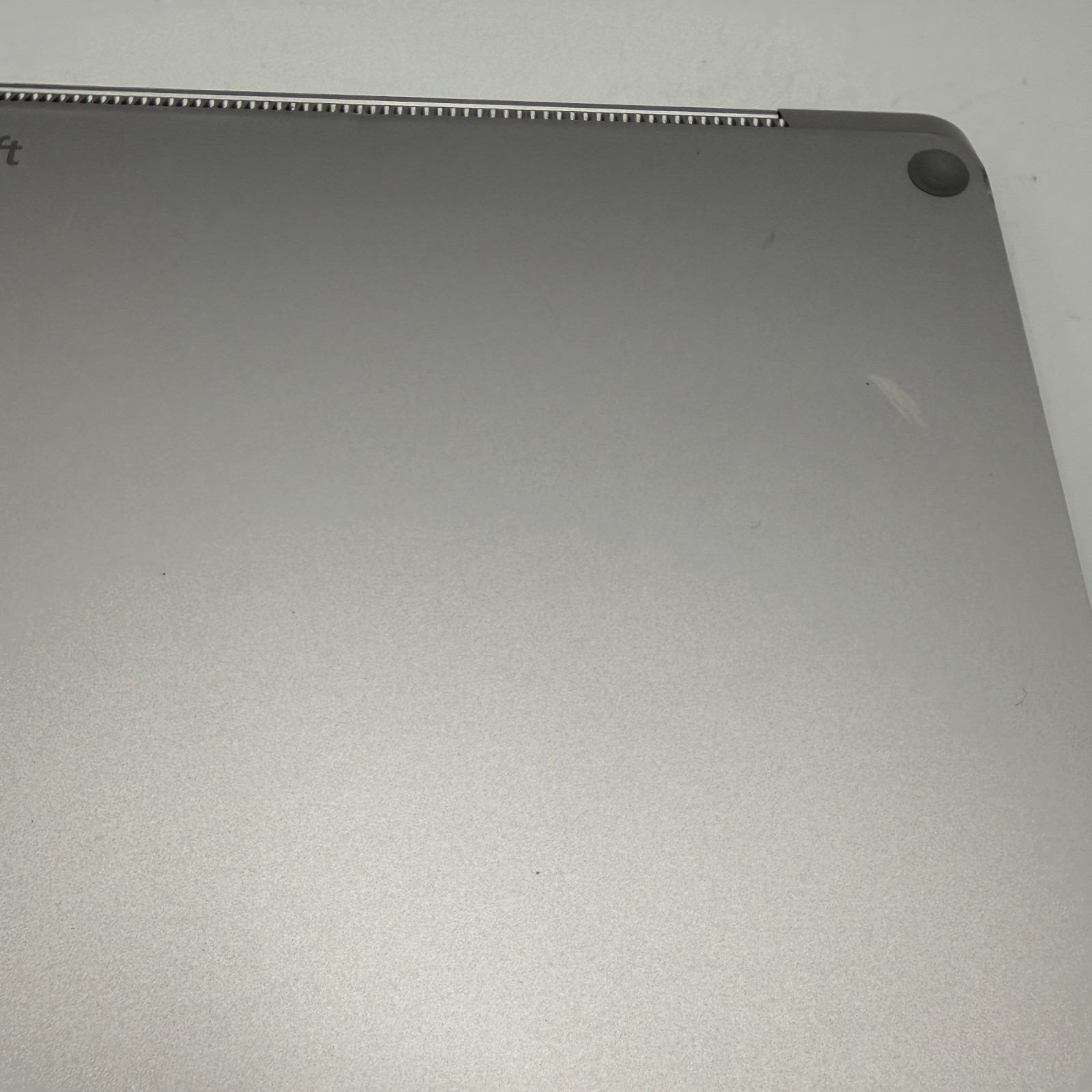 Microsoft Surface Laptop 4 13.5″ i5-1135G7 16GB RAM 128GB SSD Win 11 Pro Touchsc