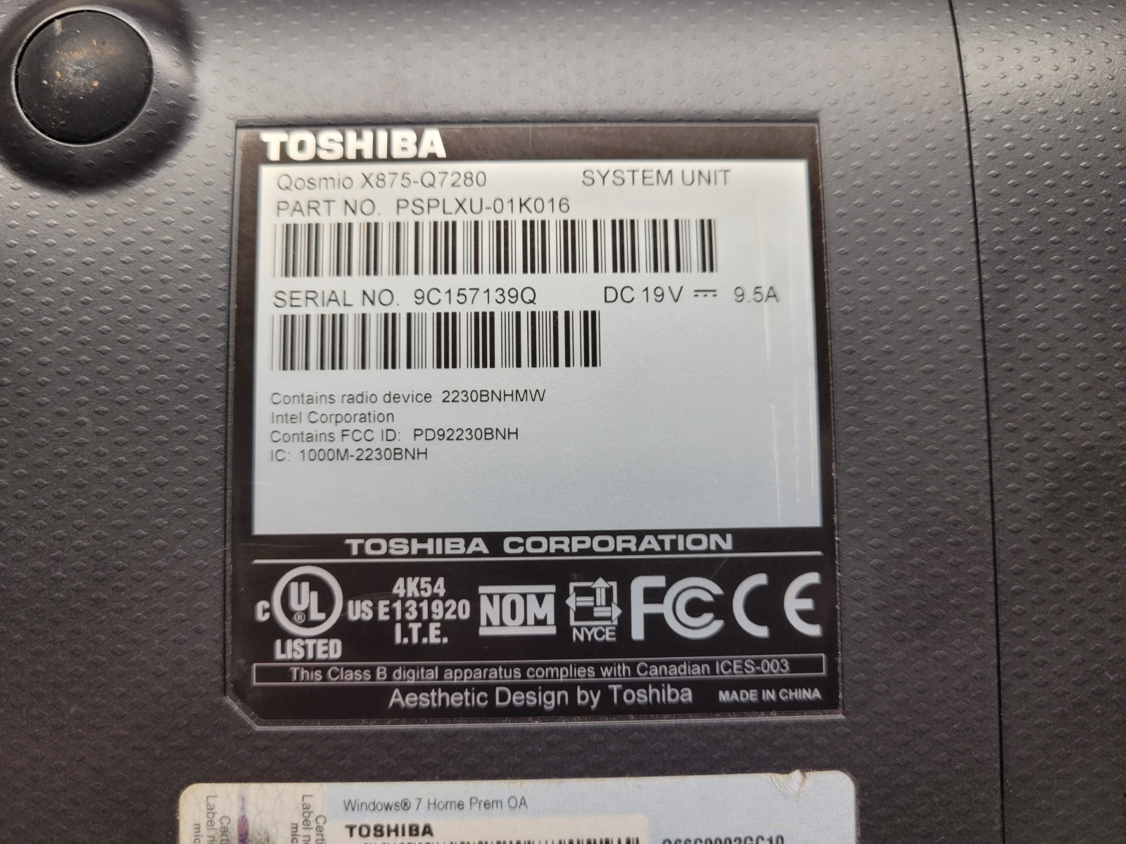 Toshiba Qosmio X870 17.3″ Intel Core i7-3610QM 12GB RAM 250GB SSD Win 7 GTX 670M