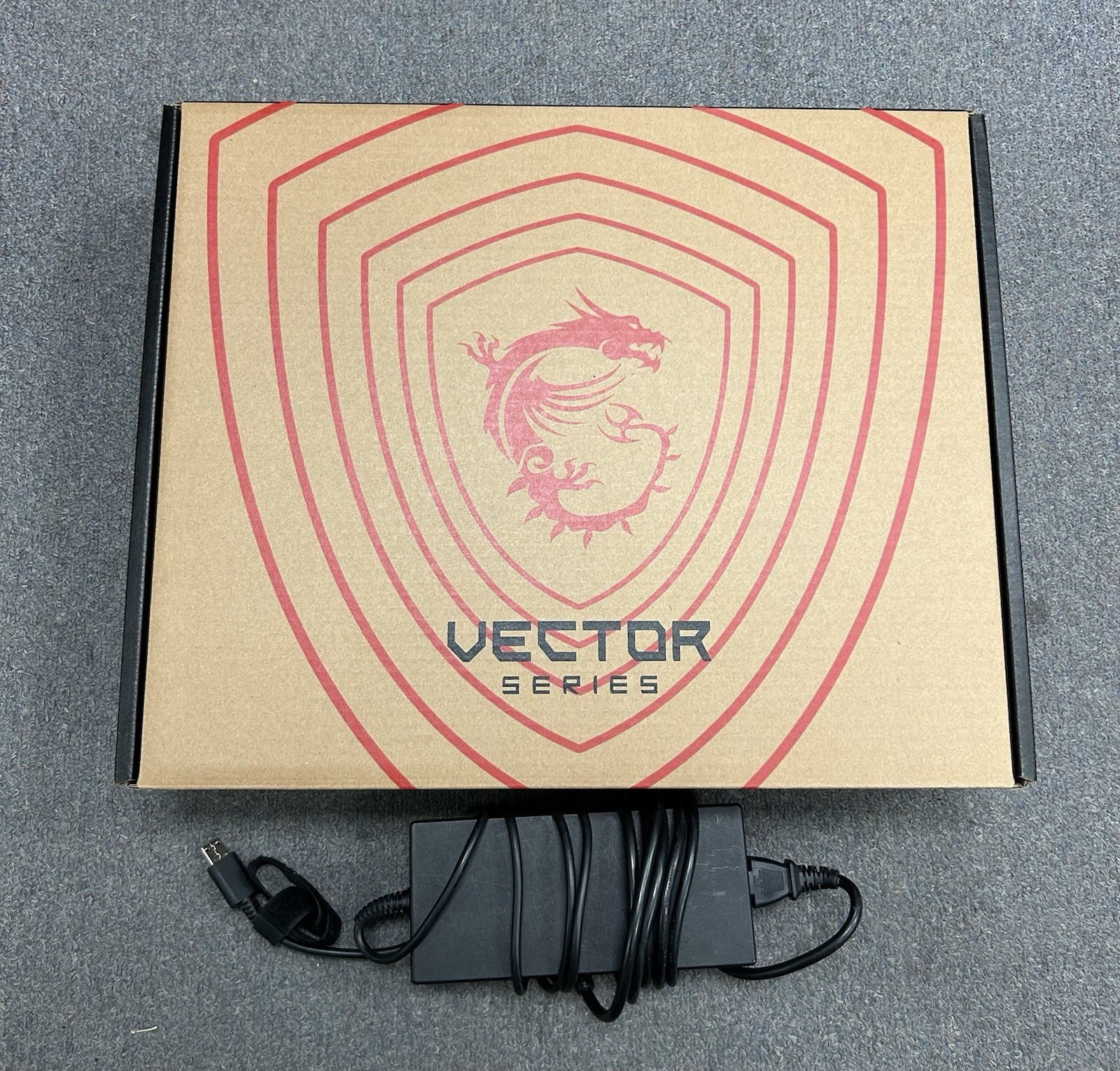 MSI Vector 17 HX A14V 17″ i9-14900HX 2.3GHz 32GB RAM 1TB SSD GeForce RTX 4070