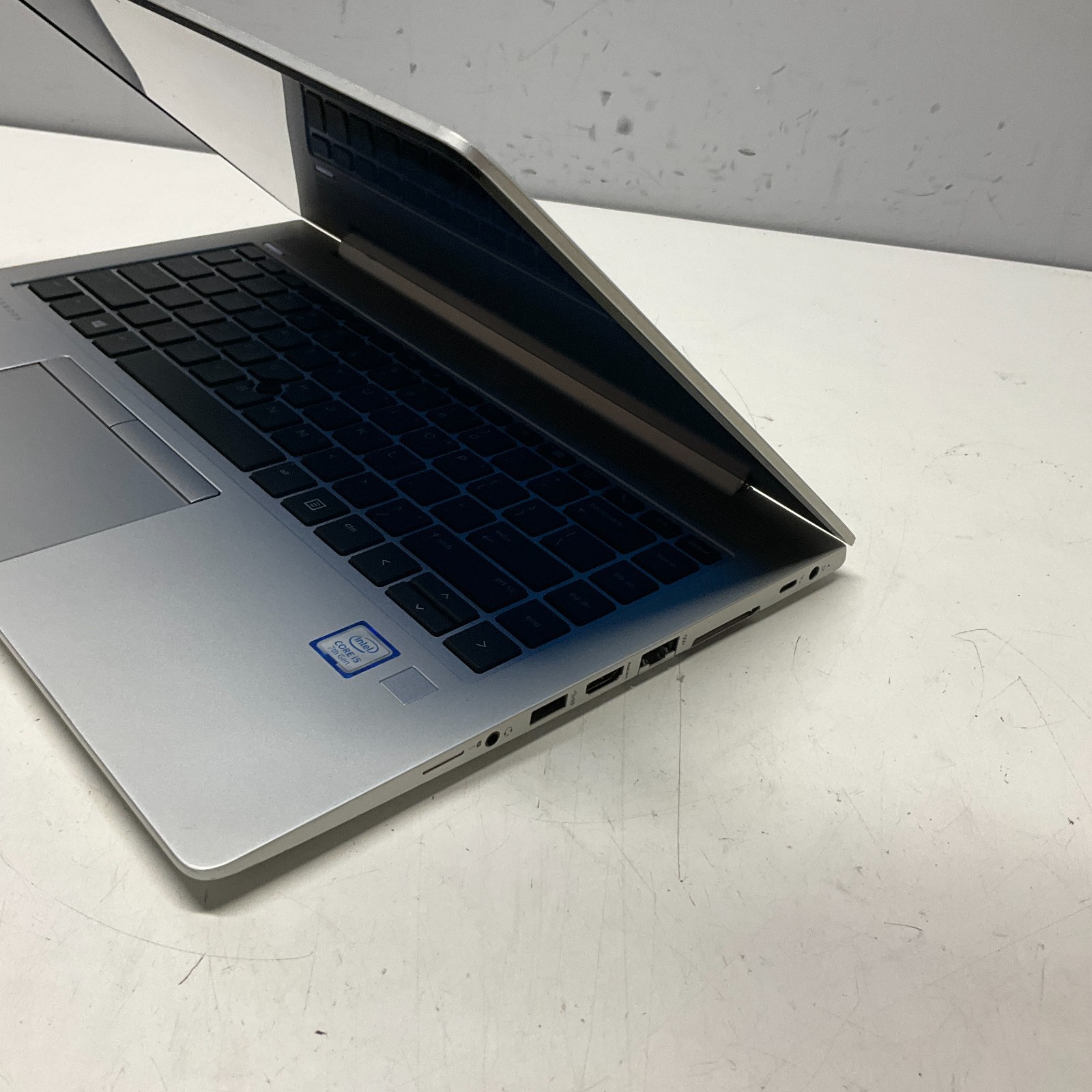 HP EliteBook 840 G5 14″ Laptop i5 7th Gen 256GB SSD 8GB RAM Windows 10 Pro NICE