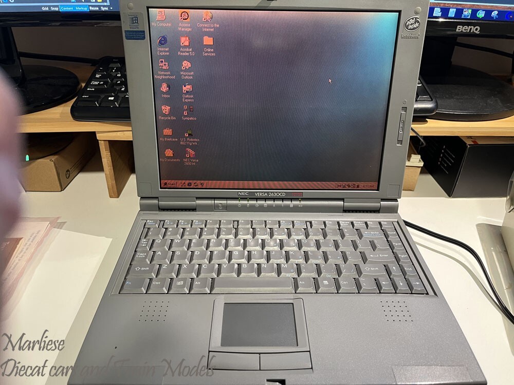 NEC VERSA 2630CD Laptop Pentium 133, 32MB RAM, 2GB HDD, Win 98 w/ Original PSU