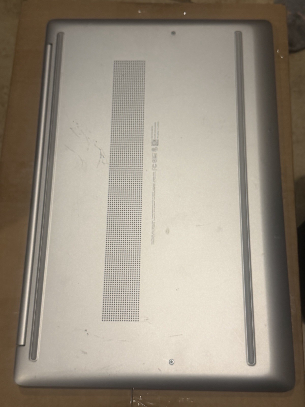 HP LAPTOP 17-CN1053CL