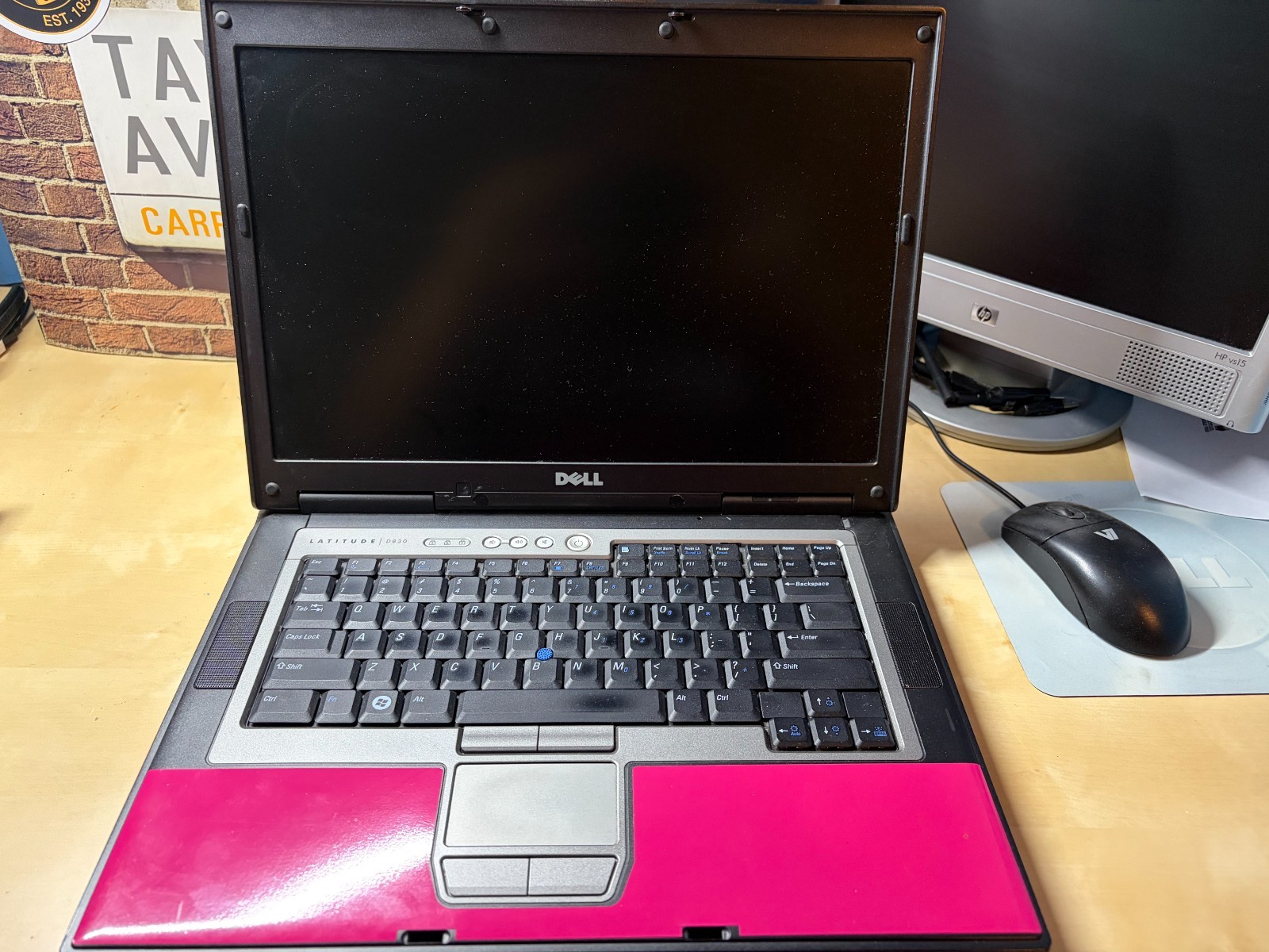 PINK Dell Latitude D830 laptop Intel Core2 Duo T9300 4GB DDR2 667 RAM 80GB HD