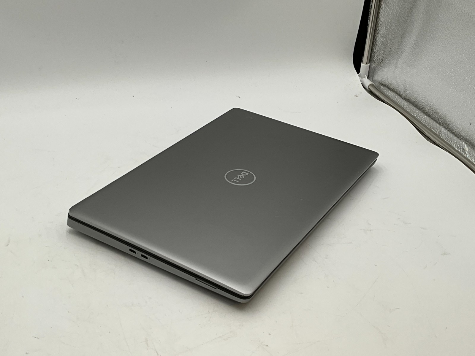 DELL Precision 7550 i7-10850H 2.70gh 64gb 1TB T2000 15.6″ LAPTOP 5BP2043