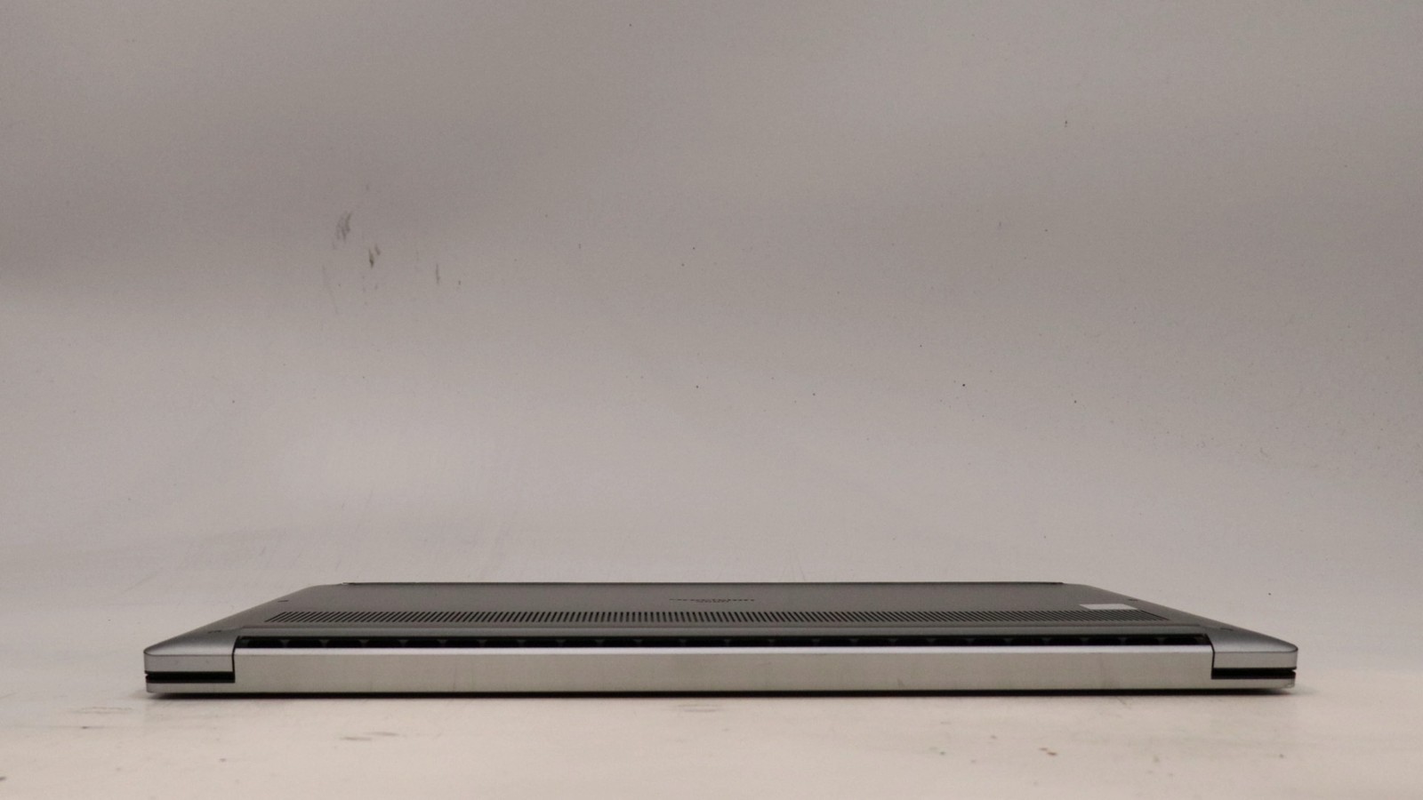 Dell Precision 5560 15″ i7-11850h 32GB 512GB – Very Good